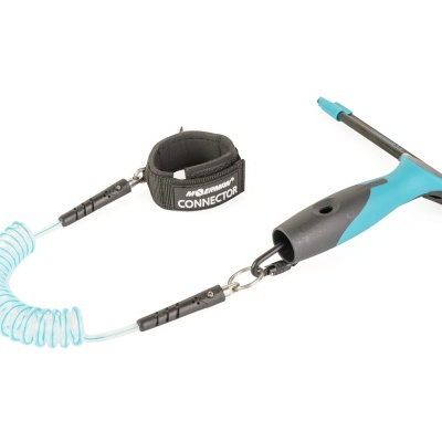 Trela de segurança para desportos aquáticos preta e azul com cabo elástico azul-claro e suporte de pulso com texto