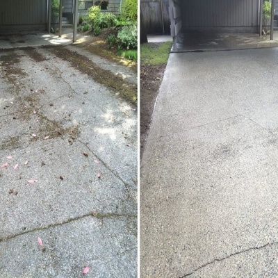 Imagem antes e depois de limpeza de piso de betão de garagem.