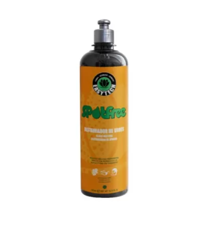 Frasco preto com rótulo laranja do restaurador de vinis POLITEC