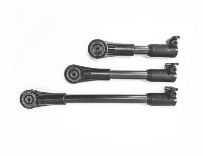 Três varas ajustáveis pretas de diferentes tamanhos em fundo branco