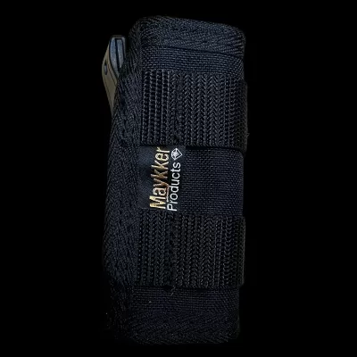 Estojo preto com etiquetas MaxWalker Products