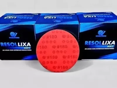 Caixas azuis RESOLIXA SOFT com uma lixa circular vermelha Ã  frente