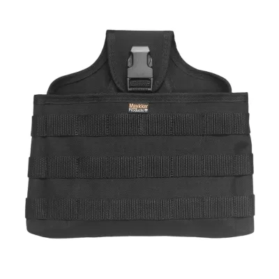 Bolsa tática preta com fivelas e tiras de nylon