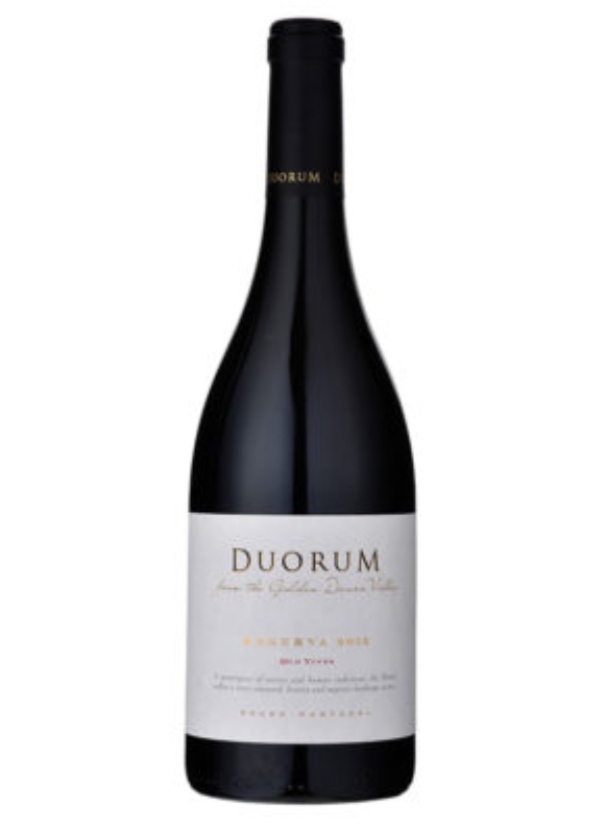 Garrafa de vinho tinto Duorum Reserva 2019 com rótulo branco