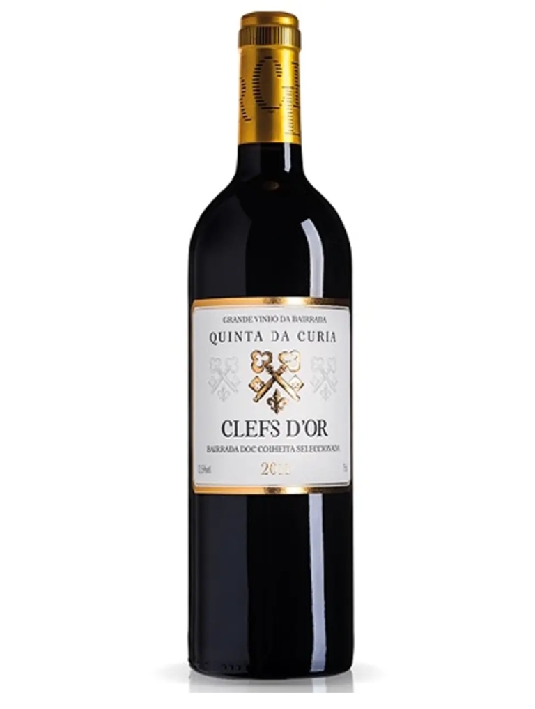 Garrafa de vinho tinto Quinta da Curia Clefs D'Or com rótulo branco e tampa dourada