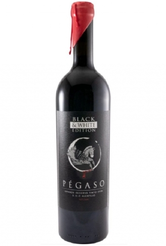 Garrafa de vinho tinto Pégaso Black & White Edition com rótulo preto e tampa vermelha