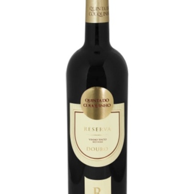 Garrafa de vinho tinto Reserva Quinta do Crruzinho com rótulo creme e cápsula dourada