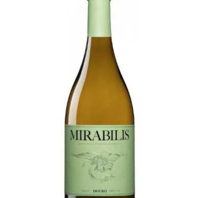 Garrafa de vinho branco com rótulo verde claro e texto 'MIRABILIS' e 'DOURO'