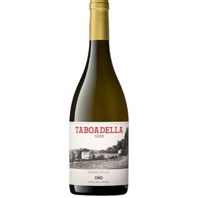 Garrafa de vinho branco com rótulo Taboadella e tampa dourada