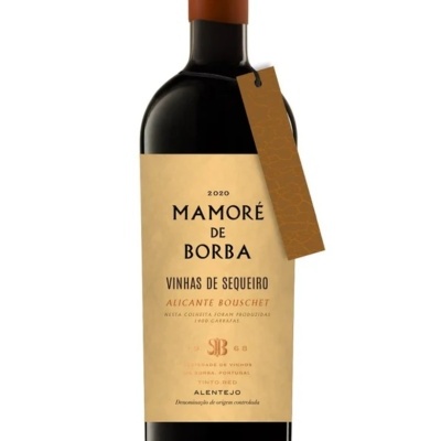 Garrafa de vinho tinto Mamoré de Borba 2020 com rótulo bege e selo vermelho