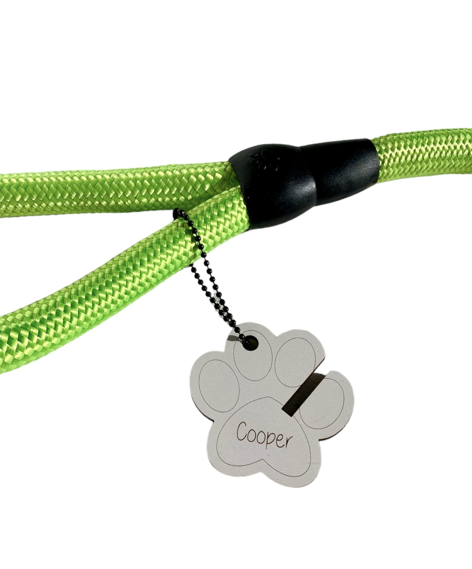 Coleira ou trela verde fluorescente com etiqueta em forma de pata com nome Cooper