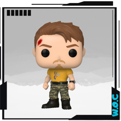 Funko Pop de personagem com camiseta amarela e calças camufladas