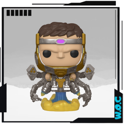 Figura colecionável com armadura dourada e braços mecânicos em base amarela