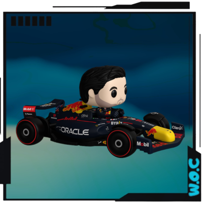 Figurina Funko Pop de piloto de Fórmula 1 num carro preto com detalhes amarelos e vermelhos