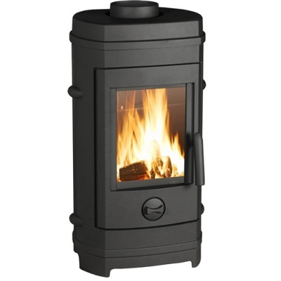 Lareira a lenha preta com vidro transparente e chamas visíveis