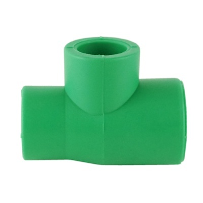 Conector de tubo em T verde de plástico