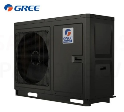 Unidade exterior preta de ar condicionado GREE Versati V com ventilador e grelha