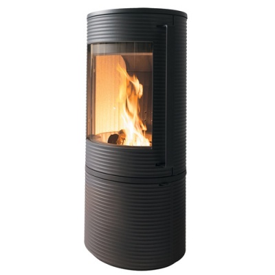 Lareira redonda moderna em metal preto com vidro frontal transparente