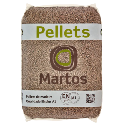 Saco de pellets de madeira Martos com etiqueta branca e texto indicativo