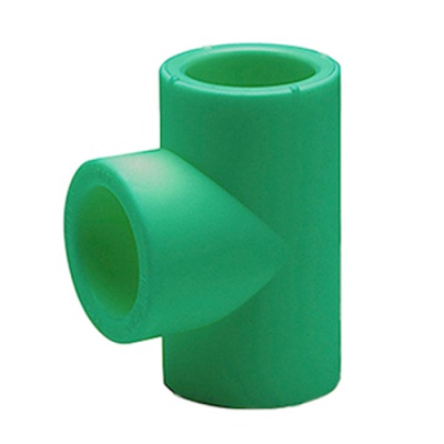 Conector verde de tubo em forma de T de plástico