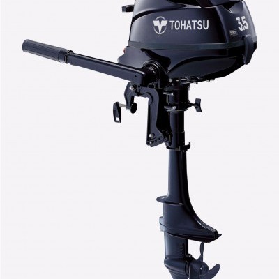Motor de popa Tohatsu 3.5 HP preto em fundo branco