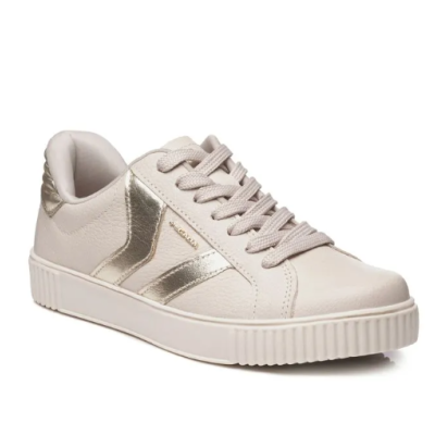 Sapatilha feminina branca com detalhes dourados e sola branca