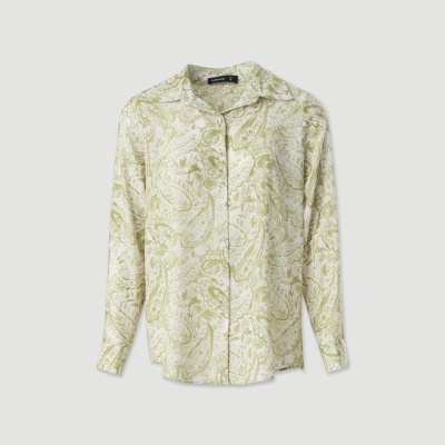 Blusa manga comprida padrão floral verde e branco com botões escondidos