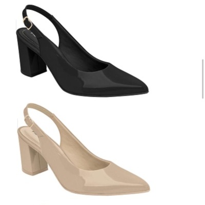 Sapatos de salto alto pretos e bege verniz com biqueira pontiaguda e tira traseira