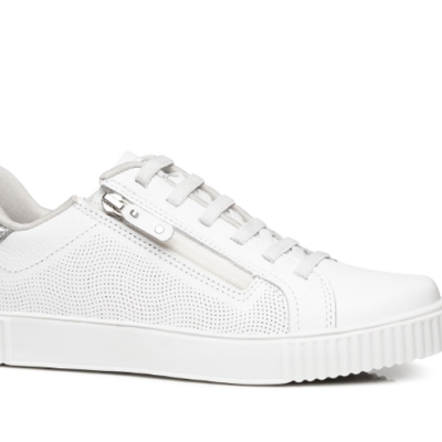 Tênis branco de couro com detalhes prateados e zíper lateral