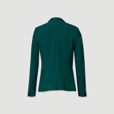 Blazer verde escuro visto da parte de trás