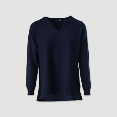 Camisola azul escuro de malha com decote em V