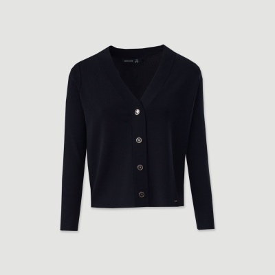 Casaco preto de malha com botões e decote em V