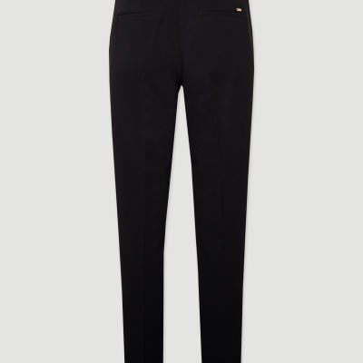 Calças pretas justas com cintura elástica FERRACHE e bolsos traseiros