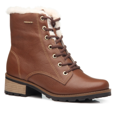 Bota castanha de couro com atacadores e forro branco felpudo