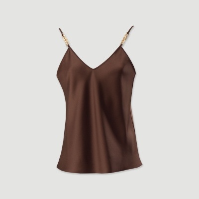 Top feminino castanho com alças finas e detalhes dourados