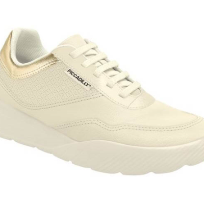 Tênis branco com detalhes em bege e dourado com sola grossa