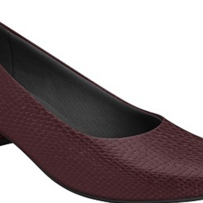 Sapato de salto médio vermelho vinho texturizado