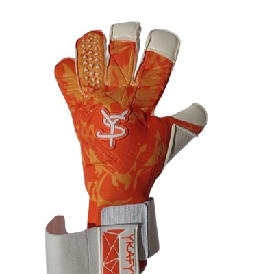 Luva desportiva laranja com detalhe branco e faixa de ajuste