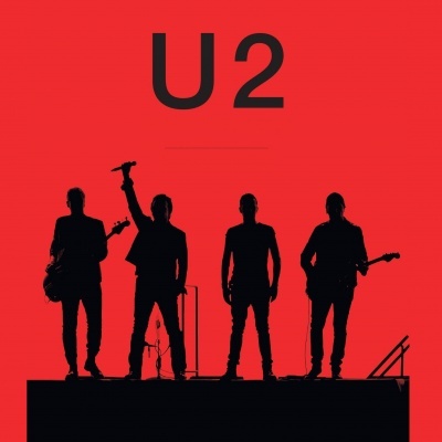 Silhuetas de quatro músicos no palco com fundo vermelho e texto U2