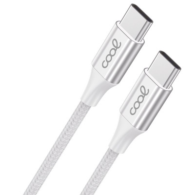 Cabo USB tipo C branco com conectores metálicos prateados e marca cooeL
