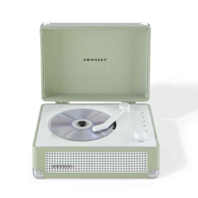 Gira-discos portátil verde claro com disco, tampa aberta e marca CROSLY