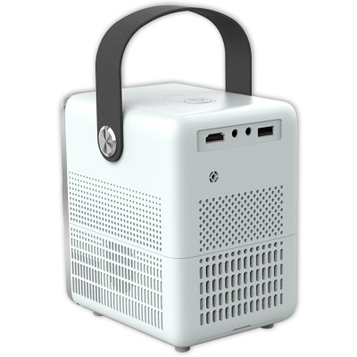 Projetor portátil branco com alça preta e várias entradas e ventilação