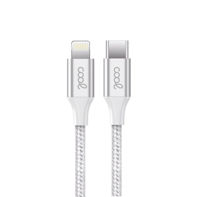Cabo USB-C para Lightning prateado com revestimento trançado e logótipo