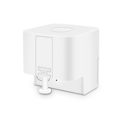 Dispositivo eletrônico branco com botão frontal letra A