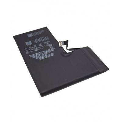 Bateria preta para dispositivo eletrónico com texto impresso em branco