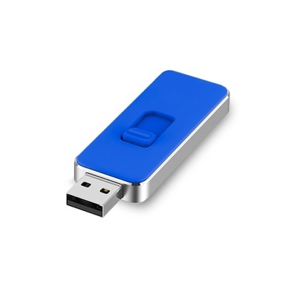 Pen USB metálico prateado com tampa azul e botão deslizante