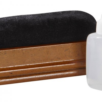 Esfregão de quadro com base de madeira e frasco plástico