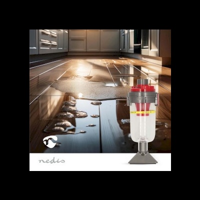 Aspirador de líquidos Nedis em chão de madeira molhada numa cozinha