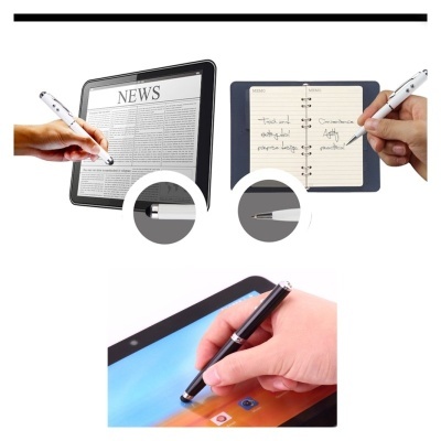 Caneta multifuncional prateada com apontador tátil usada em tablet e caderno