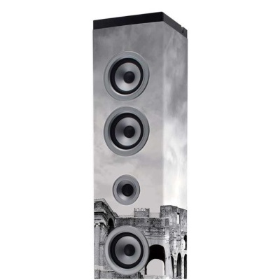 Coluna de som com imagem do Coliseu em preto e branco e quatro altifalantes visíveis